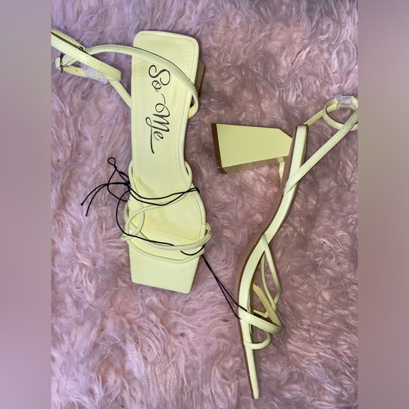 Heels - Picture 2 of 3